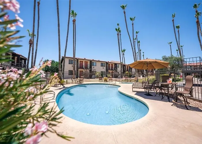 140 Fully Furnished, Wifi Included Apartment Scottsdale